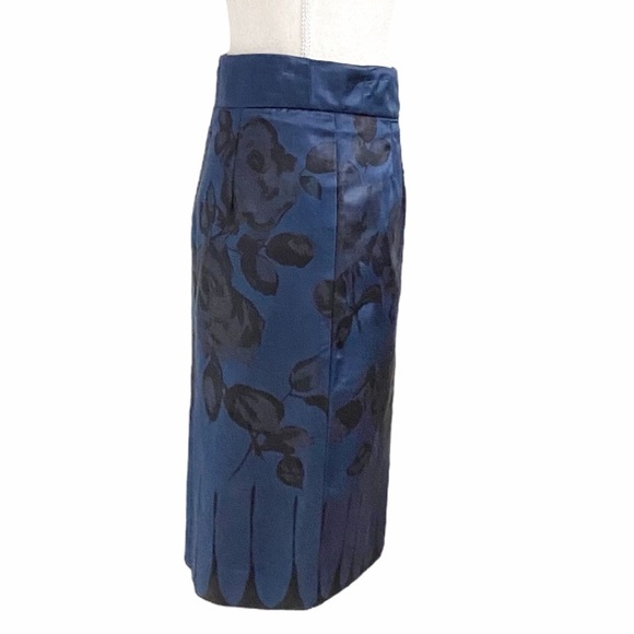 RED VALENTINO NAVY BLACK FLORAL SATIN HIGH RISE PENCIL SKIRT - XS - Picture 3 of 9
